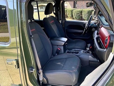 Used 2021 Jeep Wrangler Unlimited Rubicon image 26