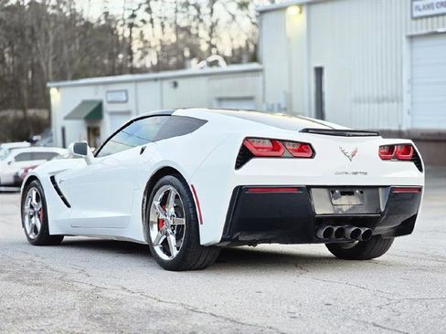 Used 2015 Chevrolet Corvette Stingray Coupe image 6