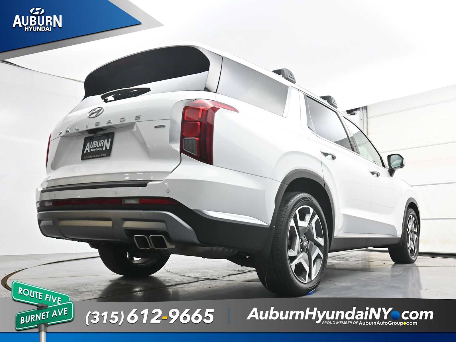 Certified 2024 Hyundai Palisade Limited AWD/4WD image 22