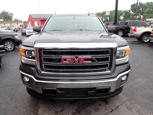 Used 2015 GMC Sierra 1500 SLE w/ SLE Value Package AWD/4WD image 2