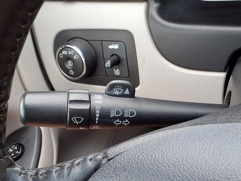 Used 2007 Chevrolet Impala LT FWD image 19