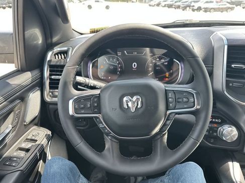 Used 2025 RAM 1500 Laramie AWD/4WD image 13