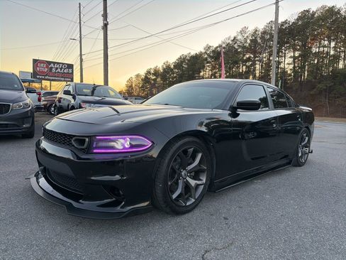 Used 2019 Dodge Charger GT image 1