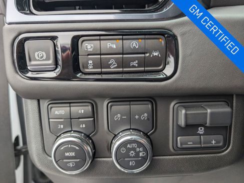 Certified 2025 GMC Yukon AT4 Ultimate w/ LPO, Floor Liner Package image 13