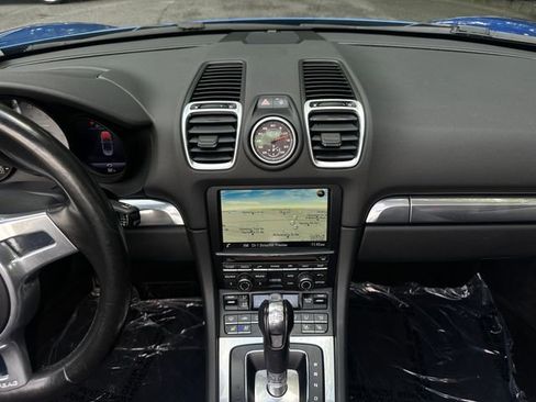 Used 2016 Porsche Boxster S image 29