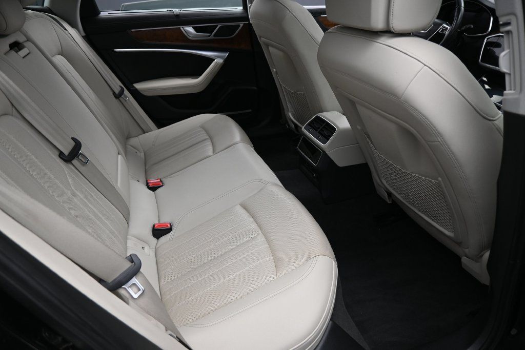 Used 2022 Audi A6 3.0T allroad Prestige w/ Prestige Package AWD/4WD image 33