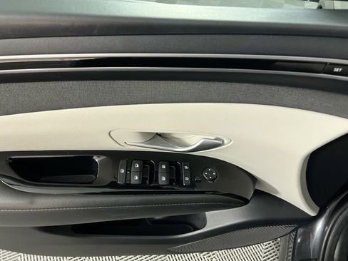 Used 2024 Hyundai Tucson Limited FWD image 14