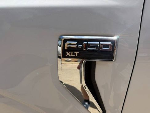 Used 2021 Ford F150 XLT w/ Trailer Tow Package AWD/4WD image 9