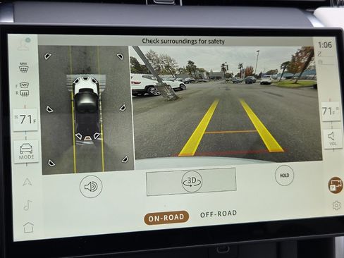 Certified 2024 Land Rover Discovery Sport S image 26