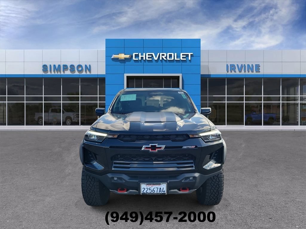 Used 2024 Chevrolet Colorado ZR2 w/ Technology Package AWD/4WD image 3