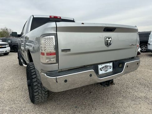 Used 2015 RAM 2500 Laramie w/ Convenience Group image 8