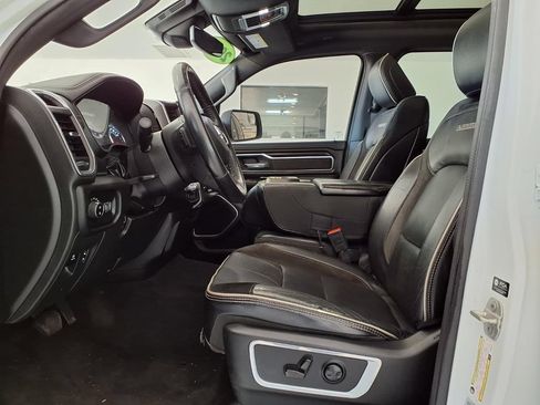 Used 2023 RAM 1500 Laramie AWD/4WD image 12