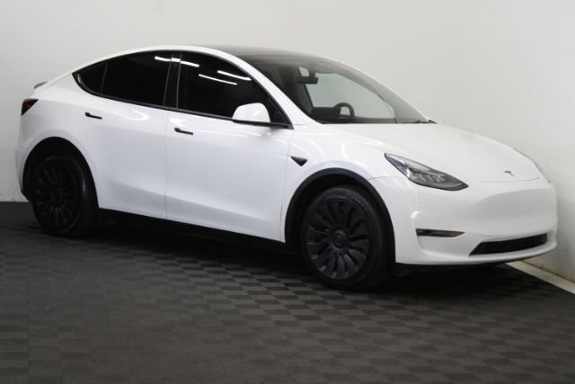 Used 2021 Tesla Model Y Long Range AWD/4WD image 1
