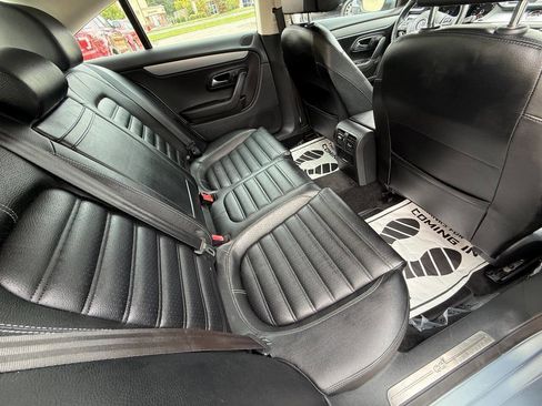 Used 2013 Volkswagen CC Sport image 10