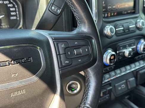 Used 2020 GMC Sierra 1500 Denali w/ Denali Ultimate Package AWD/4WD image 32