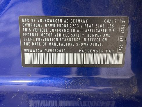 Used 2018 Volkswagen Golf R 4-Door AWD/4WD image 9