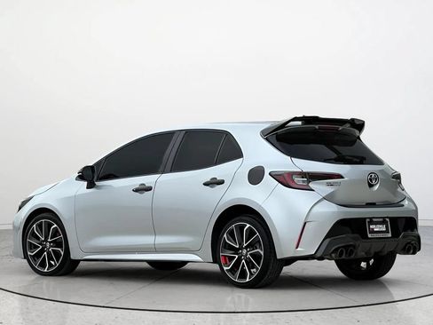 Used 2021 Toyota Corolla XSE FWD image 3