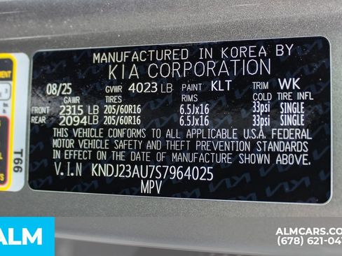 Used 2025 Kia Soul LX w/ LX Technology Package FWD image 39