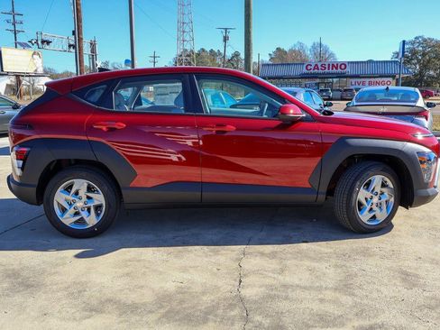 New 2026 Hyundai Kona SE image 24