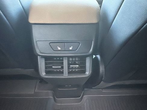 New 2026 Chevrolet Equinox ACTIV w/ Convenience Package III image 16