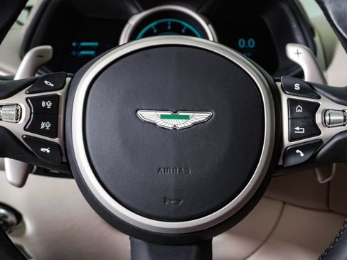 Used 2017 Aston Martin DB11 V12 RWD image 25