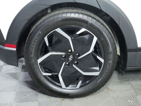 Used 2024 Hyundai Ioniq 5 SEL image 11