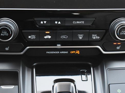 Used 2017 Honda CR-V Touring image 9