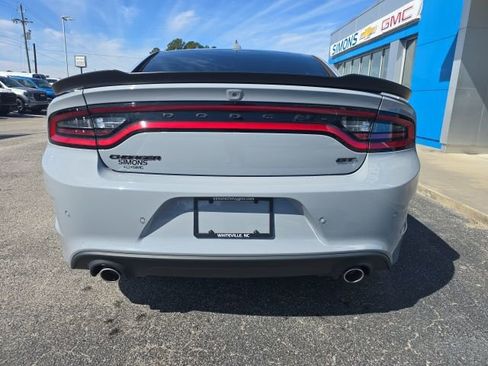 Used 2022 Dodge Charger GT w/ Plus Group image 4