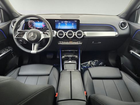 Certified 2026 Mercedes-Benz GLB 250 image 28