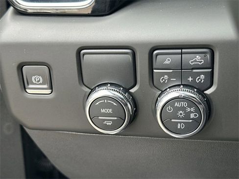 Used 2023 GMC Sierra 1500 Denali w/ Denali Reserve Package image 17