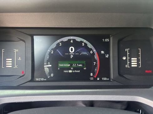 Used 2025 Toyota Tacoma SR5 RWD image 20