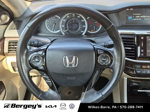 Used 2017 Honda Accord EX-L image 15