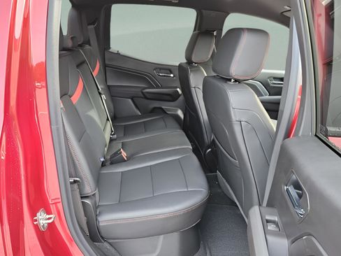 New 2026 Chevrolet Colorado Z71 w/ Technology Package image 16