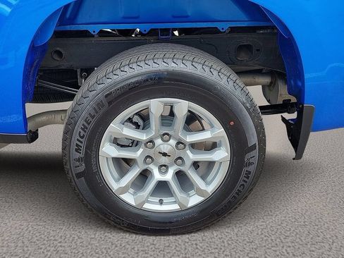 Used 2026 Chevrolet Silverado 1500 RST AWD/4WD image 7