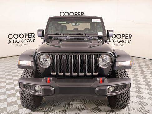 Used 2023 Jeep Wrangler Rubicon image 11