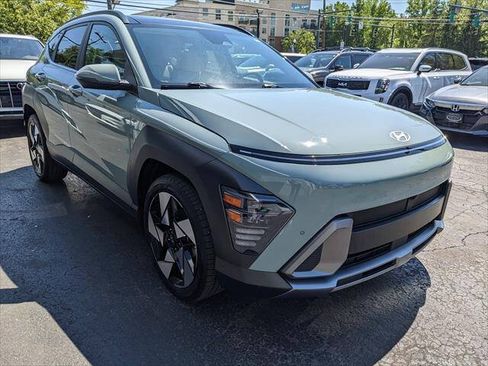 Used 2024 Hyundai Kona Limited FWD image 6