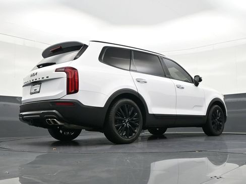 Used 2022 Kia Telluride SX w/ Towing Package image 28