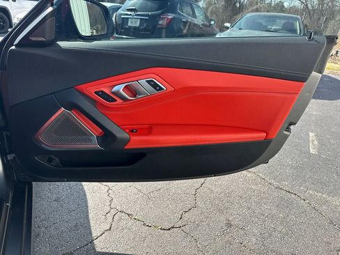 Used 2021 BMW Z4 M40i w/ Executive Package image 15