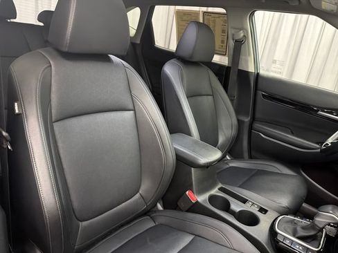 Certified 2024 Kia Seltos SX w/ SX Sunroof Package AWD/4WD image 17