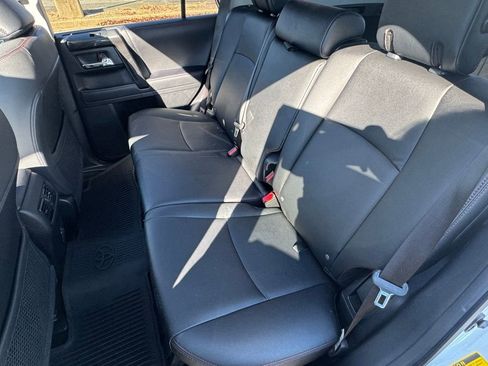 Used 2020 Toyota 4Runner SR5 image 19