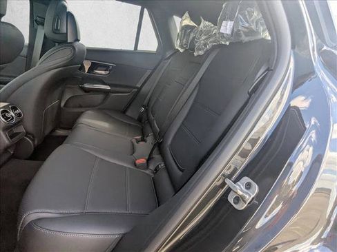 Used 2026 Mercedes-Benz GLC 300 image 15