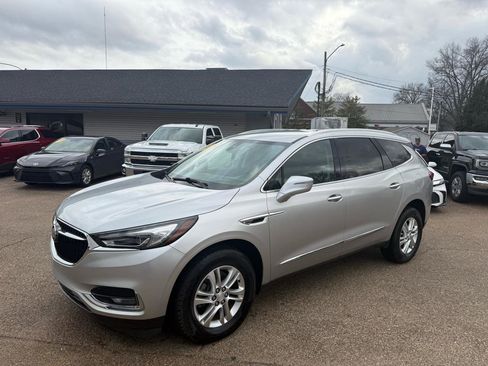 Used 2019 Buick Enclave Premium image 3