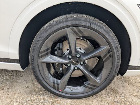 New 2026 Genesis GV70 3.5T Sport Prestige AWD/4WD image 9