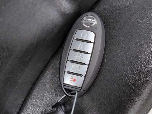 Used 2021 Nissan Sentra SV image 35