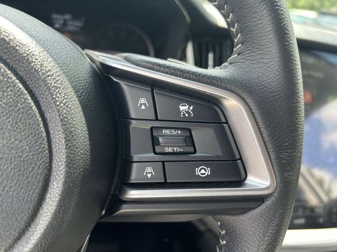 Used 2025 Subaru Outback Premium AWD/4WD image 16