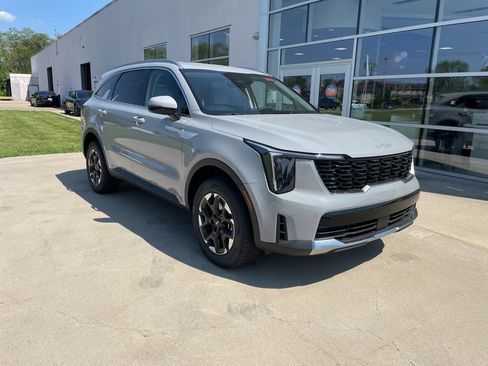 New 2026 Kia Sorento S AWD/4WD image 1
