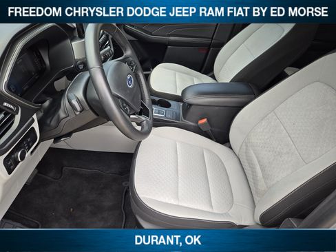 Used 2023 Ford Escape Active FWD image 8