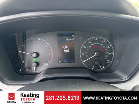 Certified 2024 Toyota Corolla SE w/ SE Package image 19