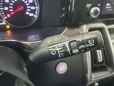 Used 2023 Kia Sorento EX image 28