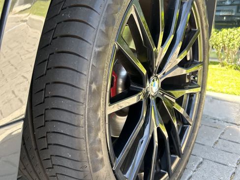 Used 2025 BMW X5 xDrive40i w/ Executive Package image 9